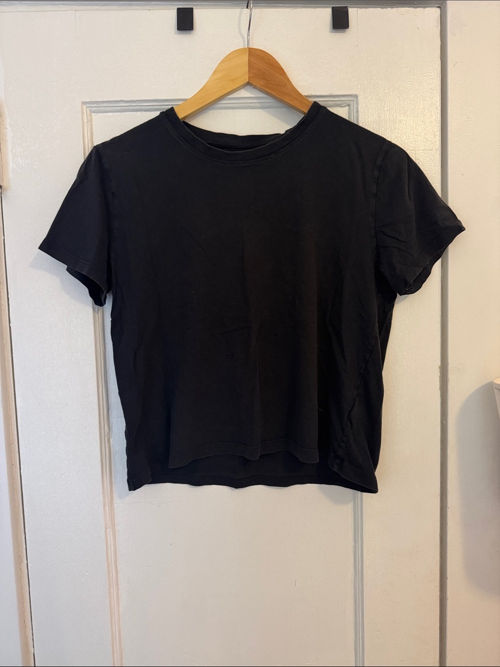 Everlane Classic Boxy Tee in Organic Cotton